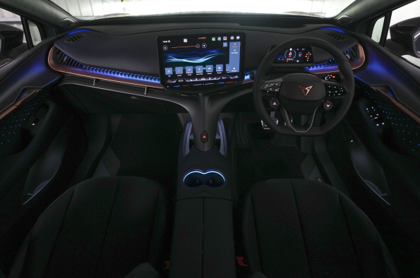 CUPRA Tavascan VZ