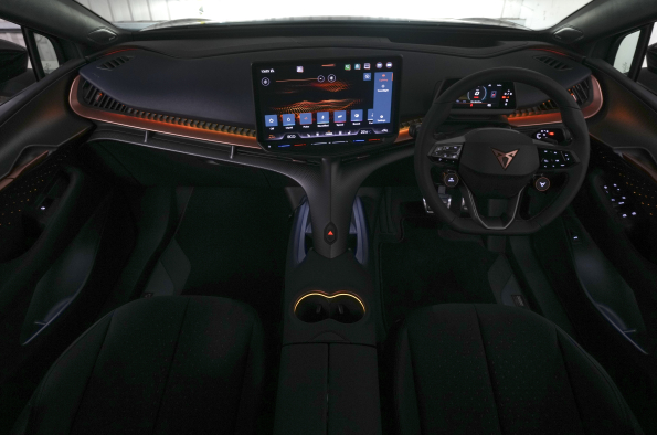 CUPRA Tavascan VZ