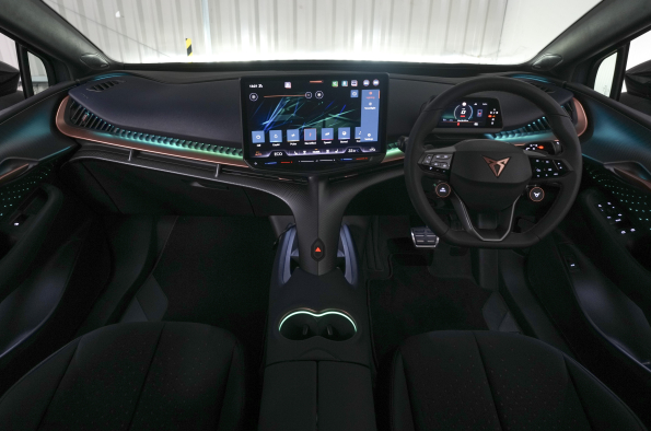 CUPRA Tavascan VZ
