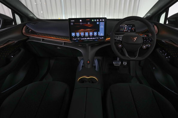 CUPRA Tavascan VZ