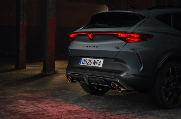 CUPRA opens order books for Formentor VZ5