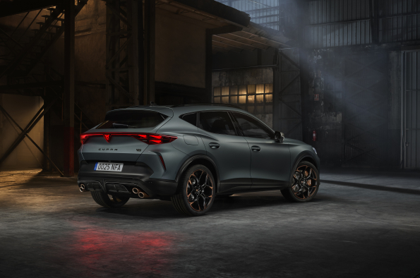 CUPRA opens order books for Formentor VZ5