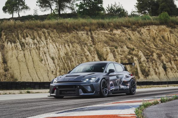 CUPRA continues its racing commitment with Formula E with presence at Goodwood Festival of Speed