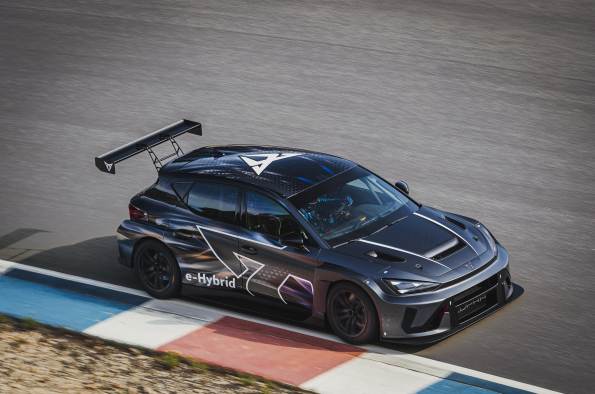 CUPRA continues its racing commitment with Formula E with presence at Goodwood Festival of Speed